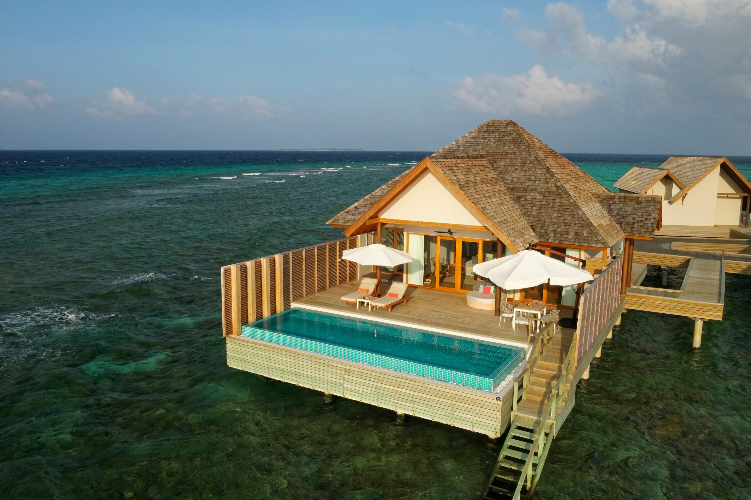 Emerald Faarufushi Resort & Spa