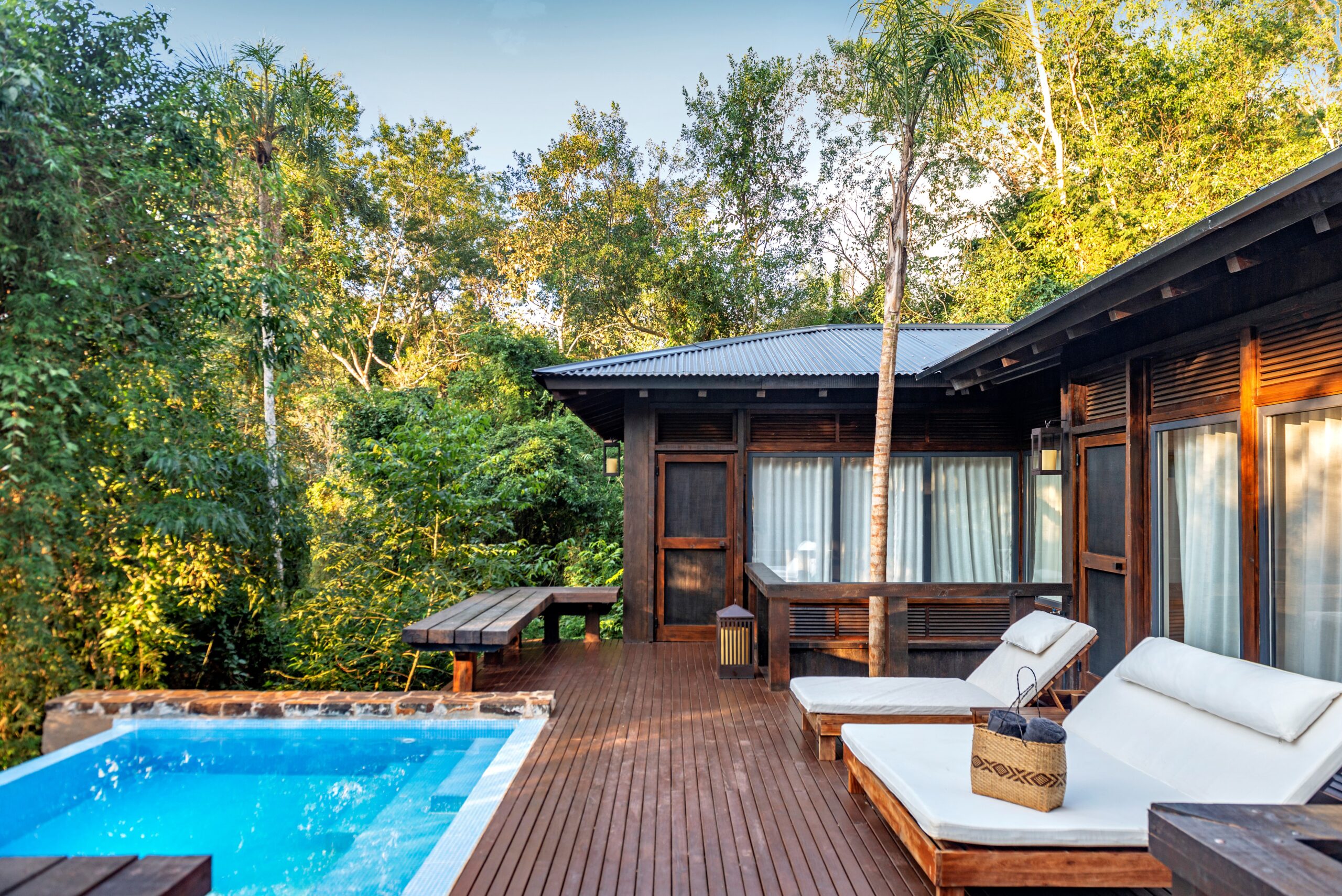 Awasi Iguazu, Susette Kok