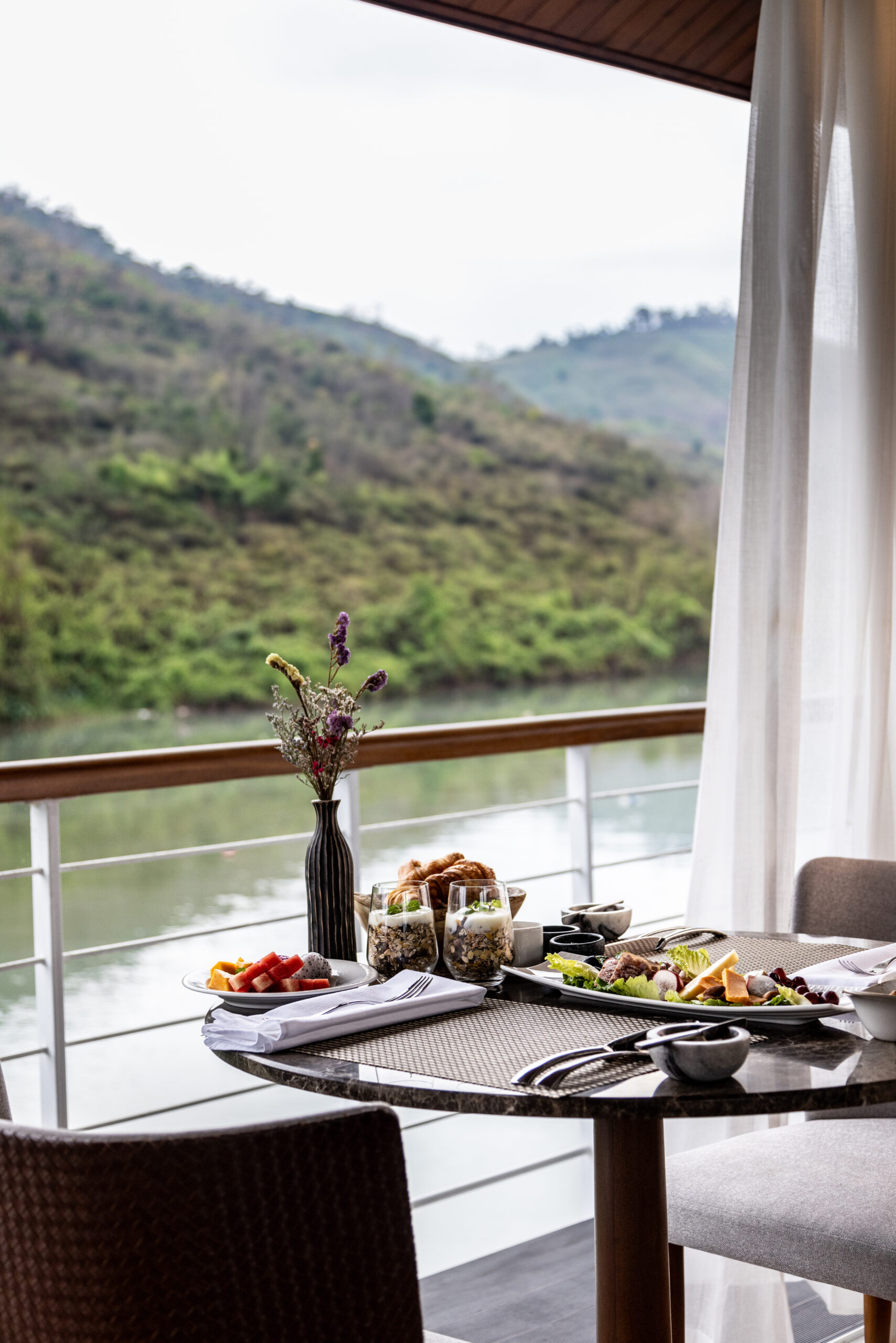 Mekong Kingdoms Bohème