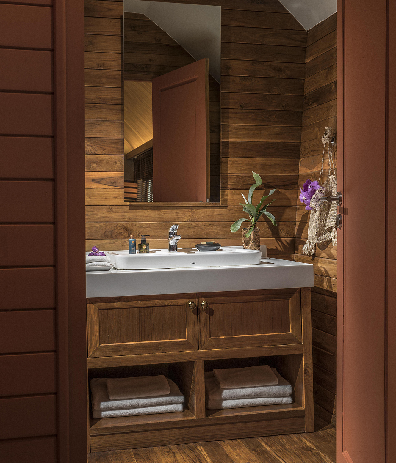 Mekong Kingdoms Gypsy